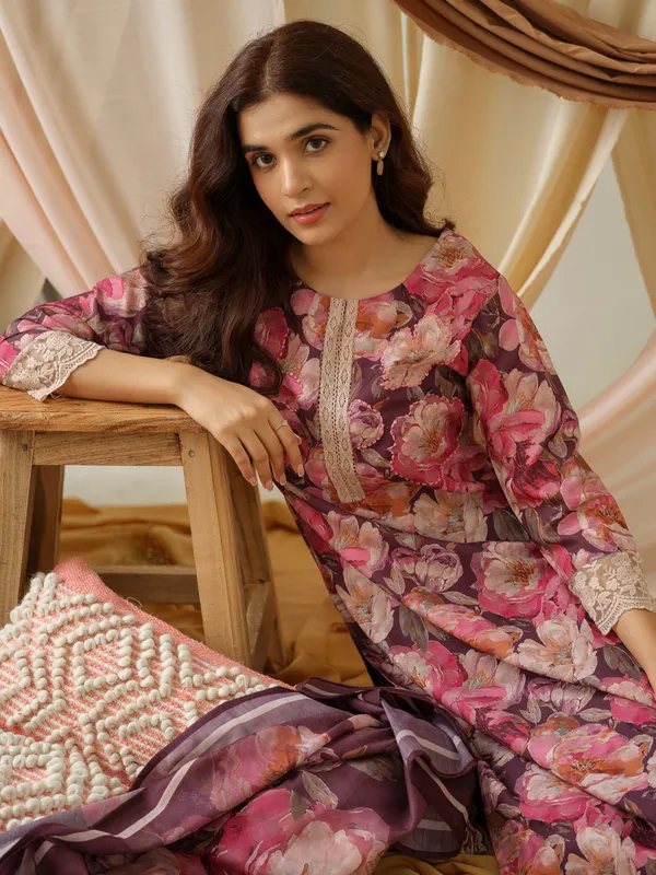 women_Purple_Floral_Printed_Kurta_and_Trousers_With_Dupatta