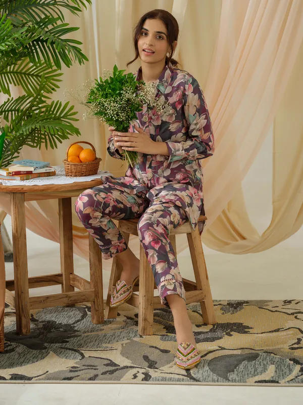 Grey_Printed_Shirt__With_Trousers