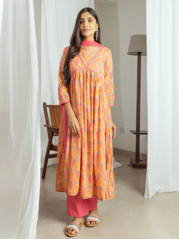 Orange_&_Pink_Ethnic_Printed_Kurta_Trousers_With_Dupatta