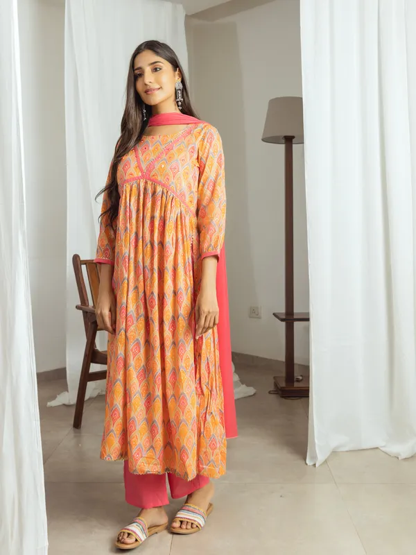 Orange_&_Pink_Ethnic_Printed_Kurta_Trousers_With_Dupatta