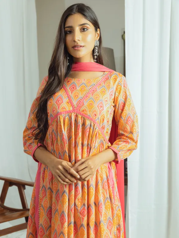 Orange_&_Pink_Ethnic_Printed_Kurta_Trousers_With_Dupatta