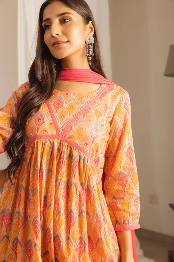 Orange_&_Pink_Ethnic_Printed_Kurta_Trousers_With_Dupatta