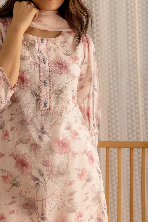 Women_Peach_A-Line_Beads_and_Stones_Kurta_and_Trousers_With_Dupatta
