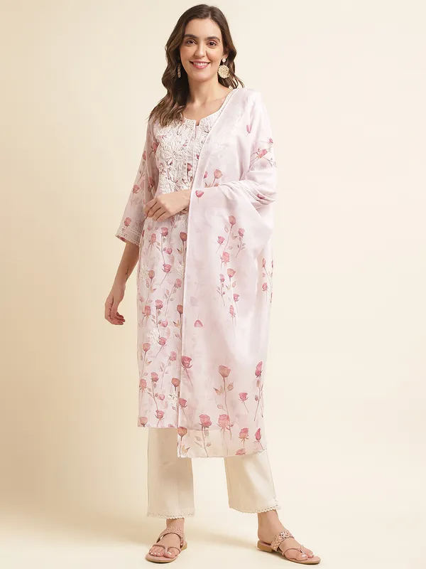 Women_White_Floral_Straight_Kurta_Sets