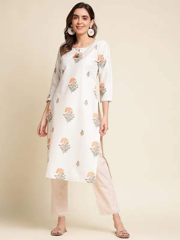 Cream_Floral_Printed_Straight_Kurta_and_Trousers