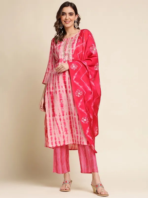 Pink_Geometric_Embroidered_Straight_Kurta_and_Trousers_With_Dupatta