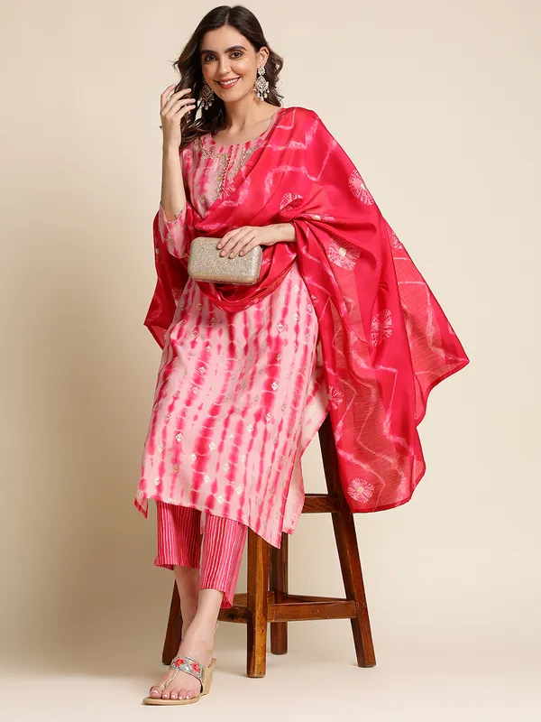 Pink_Geometric_Embroidered_Straight_Kurta_and_Trousers_With_Dupatta