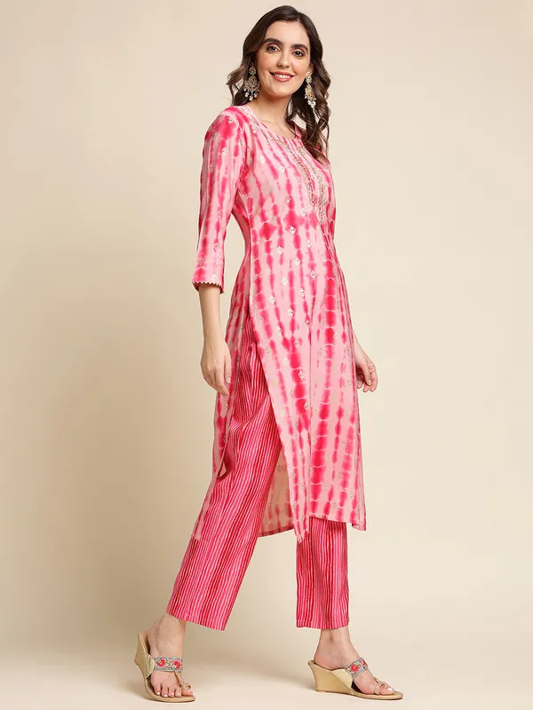 Pink_Geometric_Embroidered_Straight_Kurta_and_Trousers_With_Dupatta