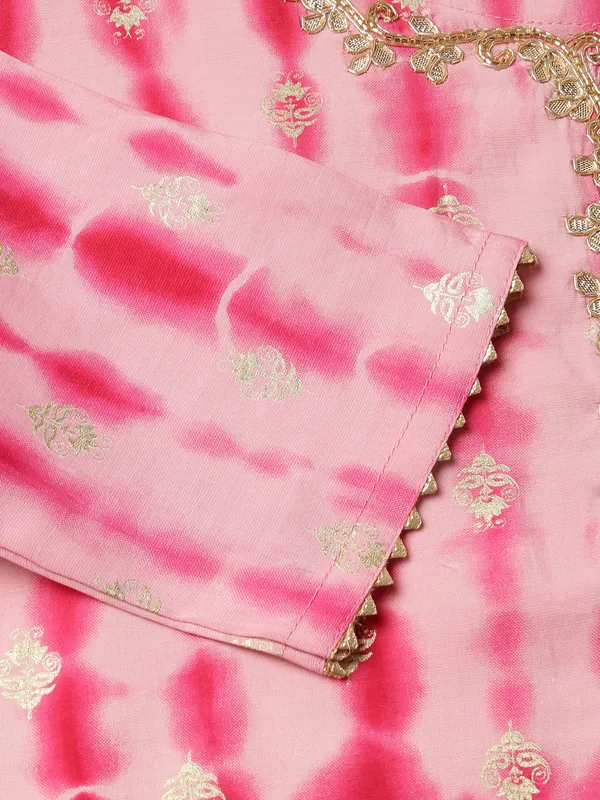 Pink_Geometric_Embroidered_Straight_Kurta_and_Trousers_With_Dupatta