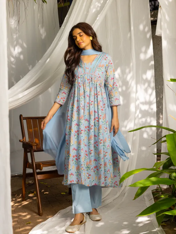 Blue_Floral_Printed_A-Line_Kurta_and_Trousers_With_Dupatta