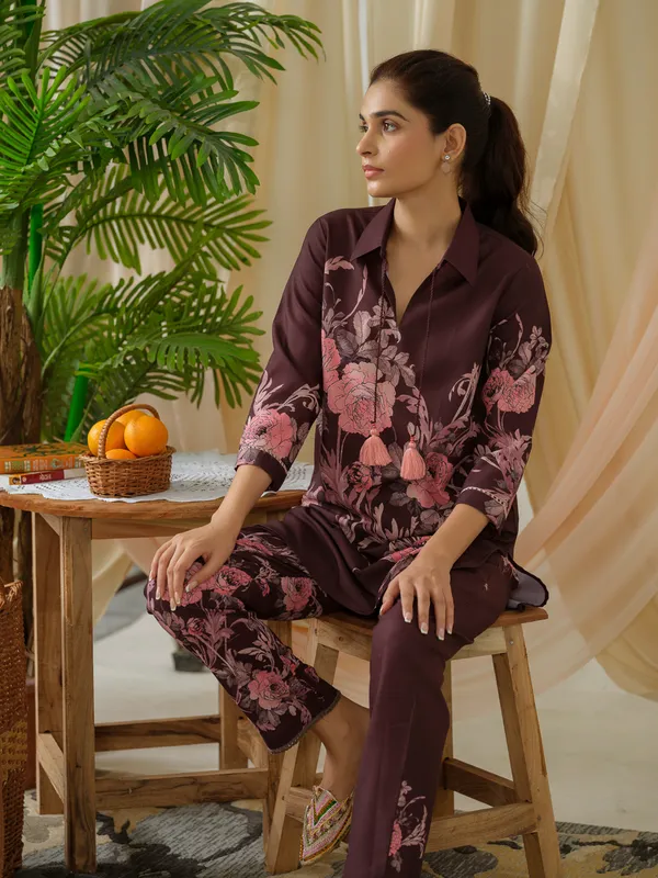 Women__Brown_Floral_Printed_Tunic_and_Trousers