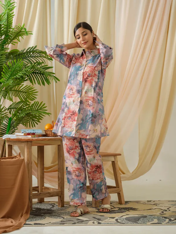 Grey_Printed_Shirt__With_Trousers