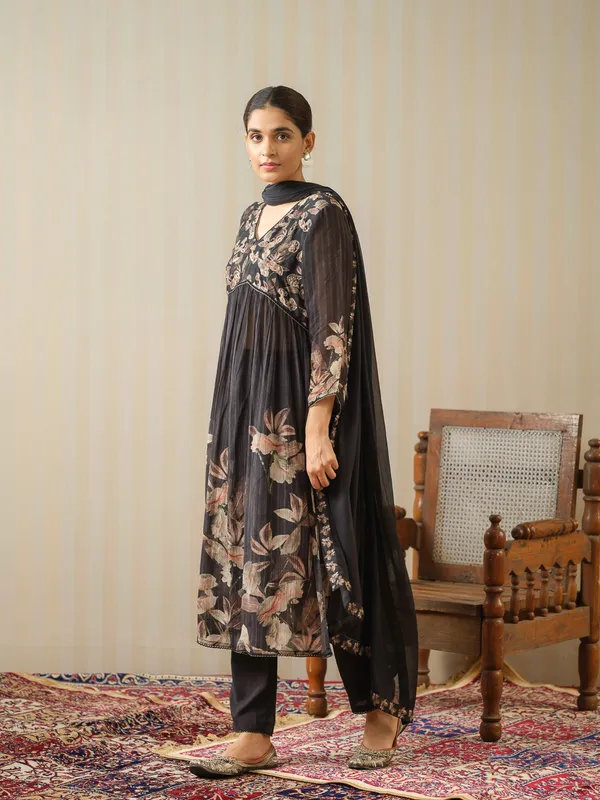 Black_Embroidered_Calf_Length_Festive_Kurti_and_Trousers_With_Dupatta