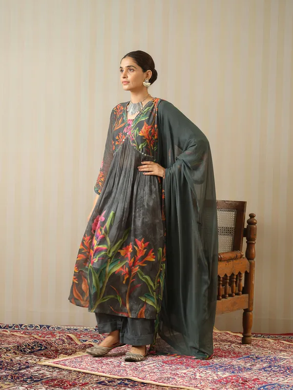 Grey_Printed_Floral_A-Line_Kurta_and_Trousers_With_Dupatta
