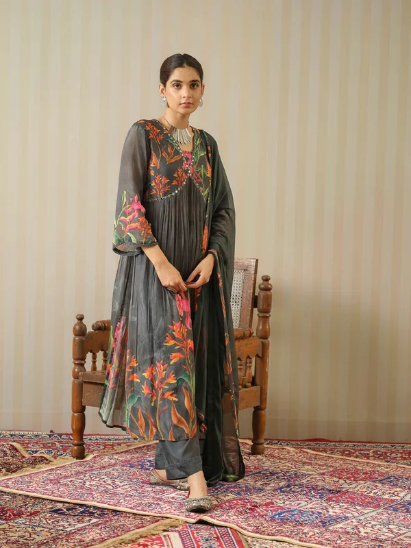 Grey_Printed_Floral_A-Line_Kurta_and_Trousers_With_Dupatta