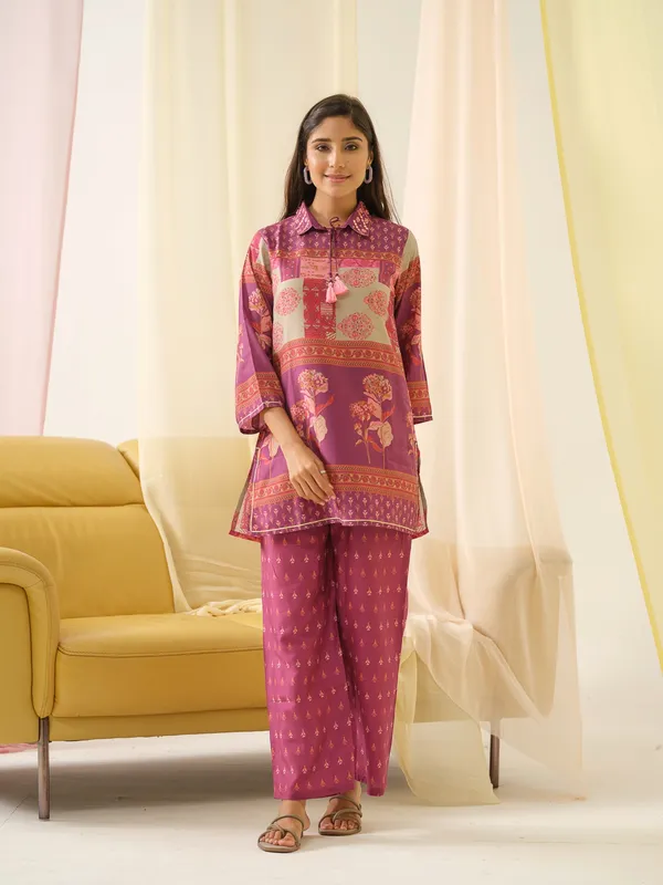 Magenta_Shirt_Collar_Printed_Shirt_Palazzos