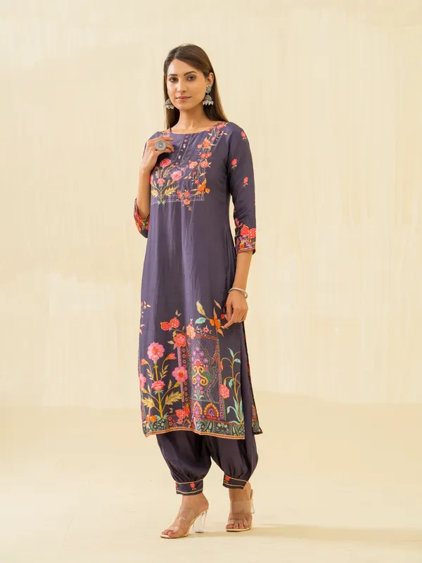 Purple_Embroidered_Calf_Length_Festive_Kurti_and_Trousers