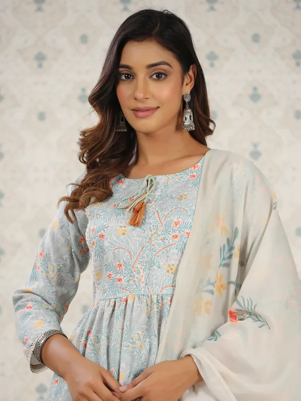 Sea_Green_Yoke_Design_Kurta_and_Trousers_With_Dupatta