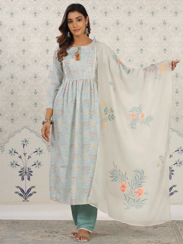 Sea_Green_Yoke_Design_Kurta_and_Trousers_With_Dupatta