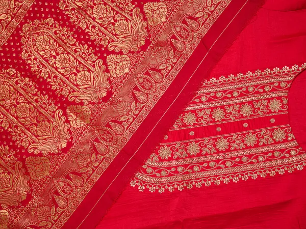 Pink_Yoke_Design_Woven_Design_Straight_Kurta_and_Trousers_With_Dupatta