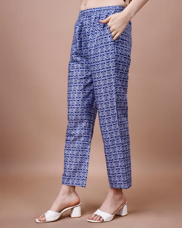 Navy_Blue_Floral_Printed_Straight_Kurta_Kurta_and_Trousers_With_Dupatta