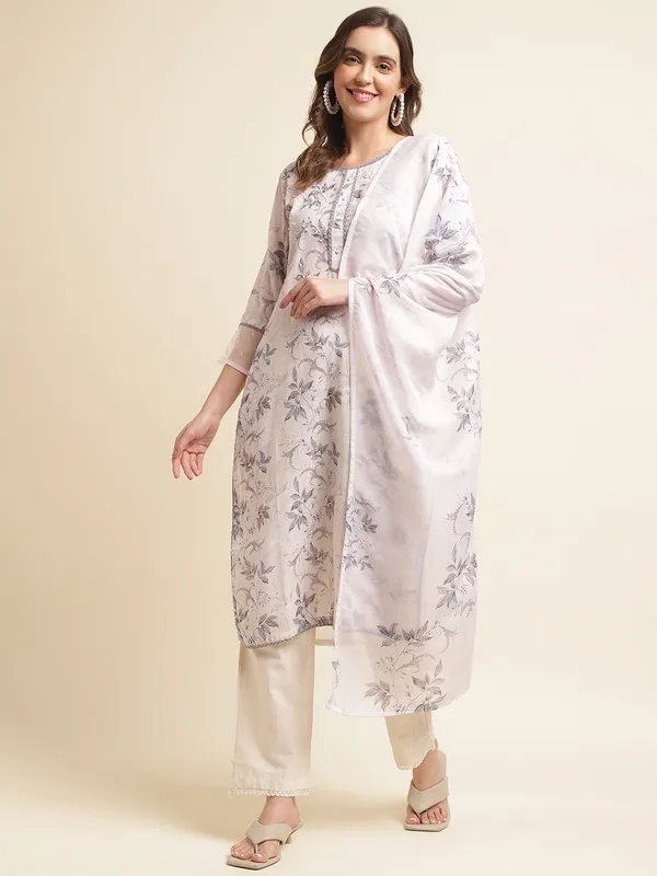 White_Floral_Printed_Regular_Sequinned_Linen_Kurta_with_Trousers_&_Dupatta