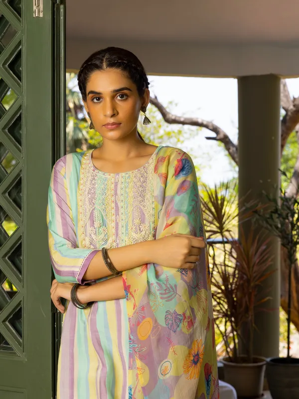 Multi_Embroidered_Straight_Three-Quarter_Sleeves_Kurta_Sets
