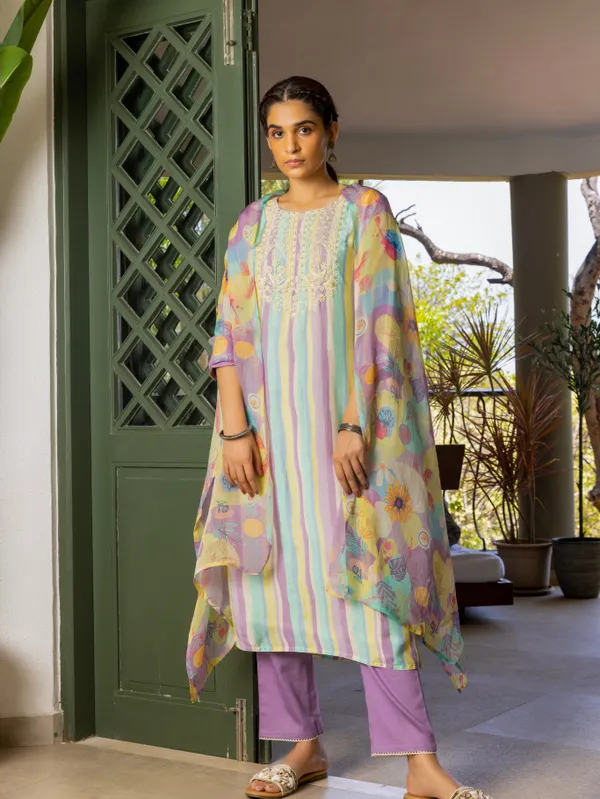 Multi_Embroidered_Straight_Three-Quarter_Sleeves_Kurta_Sets