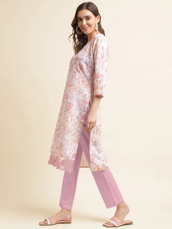 Women_White_Floral_Straight_Kurta_Sets