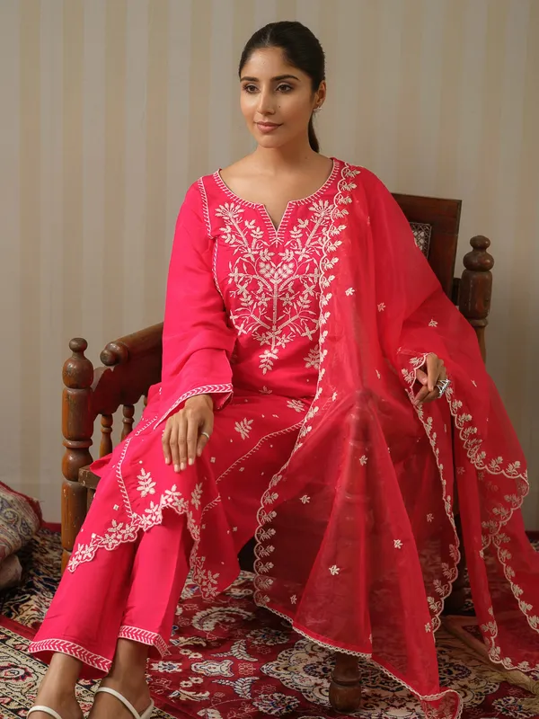 Pink_&_White_Woven_Design_Embroidered_Straight_Kurta_and_Trousers_With_Dupatta