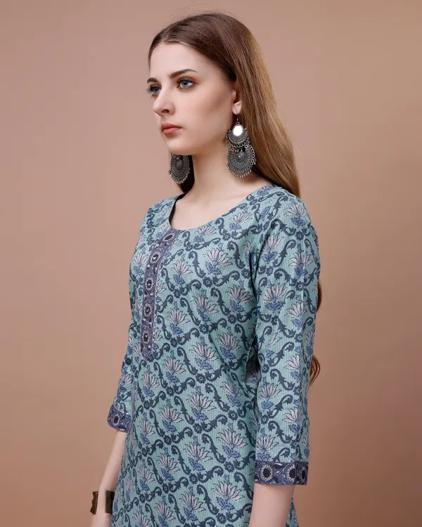 Green_Floral_Printed_Straight_Kurta_and_Trousers_With_Dupatta