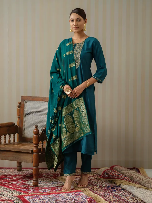 BLUE_Yoke_Design_Woven_Design_Straight_Kurta_and_Trousers_With_Dupatta