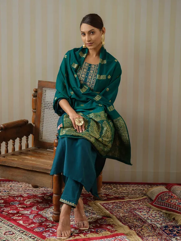 BLUE_Yoke_Design_Woven_Design_Straight_Kurta_and_Trousers_With_Dupatta