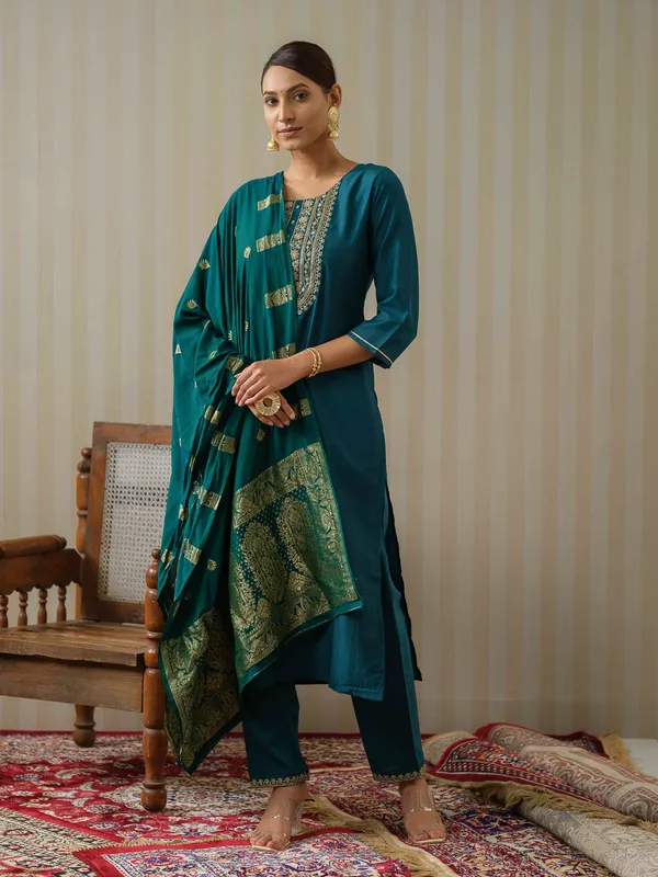 BLUE_Yoke_Design_Woven_Design_Straight_Kurta_and_Trousers_With_Dupatta