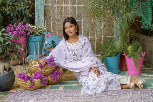 White_&_Purple_Floral_Printed_Straight_Kurta_With_Trousers_and_Dupatta