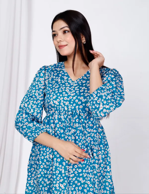 Sky_Blue_Cotton_Long_Fibres,_Extra_Softness_Kurti