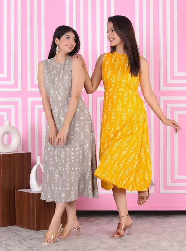 VEDRAJ_Aakarsha_Voguish_Kurtis