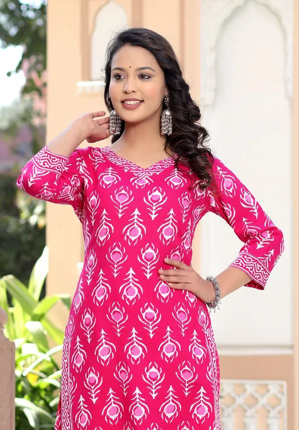 Pink_Cotton_Long_Fibres,_Extra_Softness_Kurti