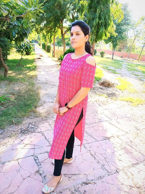 Pink_Cotton_Long_Fibres,_Extra_Softness_Kurti