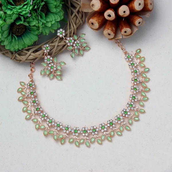 Gold_Plated_Crystal_Necklace_Jewellery_Set_with_Earrings_Suited_for_Party_Wedding_Festive_for_Women