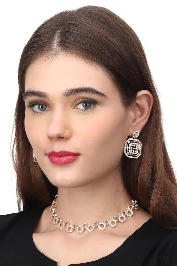 Elegant_Design_American_Diamond_AD_Necklace_Jewellery_Set_with_Earrings_for_Women_Suited_for_Wedding,_Party,_Engagement