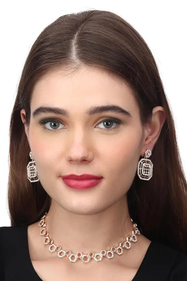 Elegant_Design_American_Diamond_AD_Necklace_Jewellery_Set_with_Earrings_for_Women_Suited_for_Wedding,_Party,_Engagement