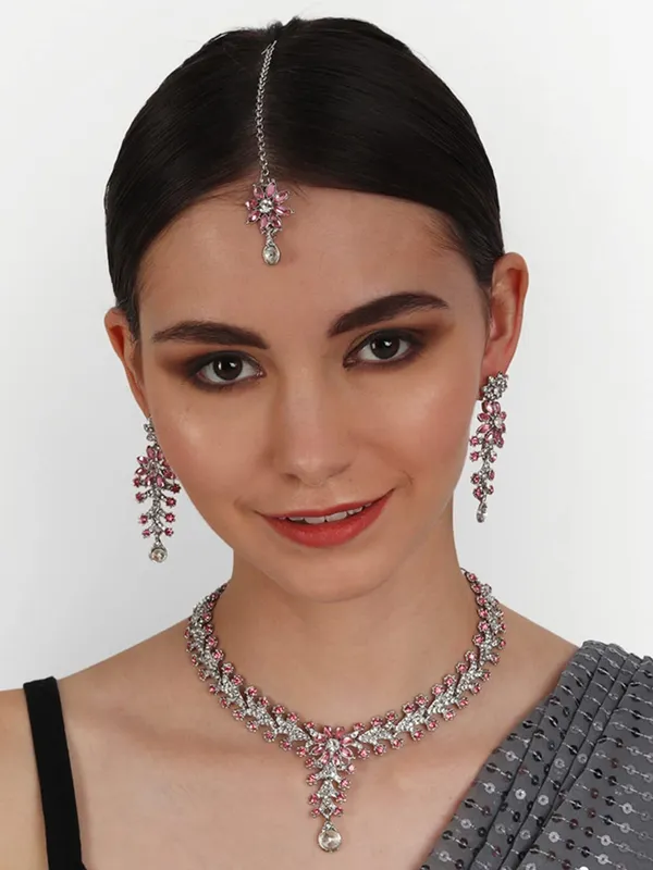Diamond_Necklace_Jewellery_Set_for_Women_with_Earrings_and_Maang_Tikka_for_Wedding,_Party,_Engagements_&_Festivals