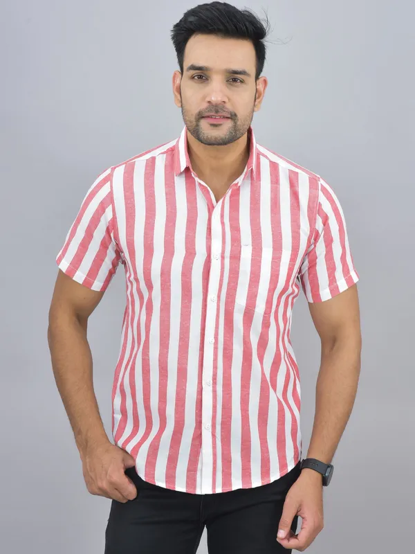 https://cdn-image.blitzshopdeck.in/ShopdeckCatalogue/tr:f-webp,w-600,fo-auto/6598f943e383bd2bdcd14535/media/QUA-RED-PP-STRP-MENS-SHIRT_1707413009198_wuz9qflz9lfbtkr.jpg__Men's Exclusive