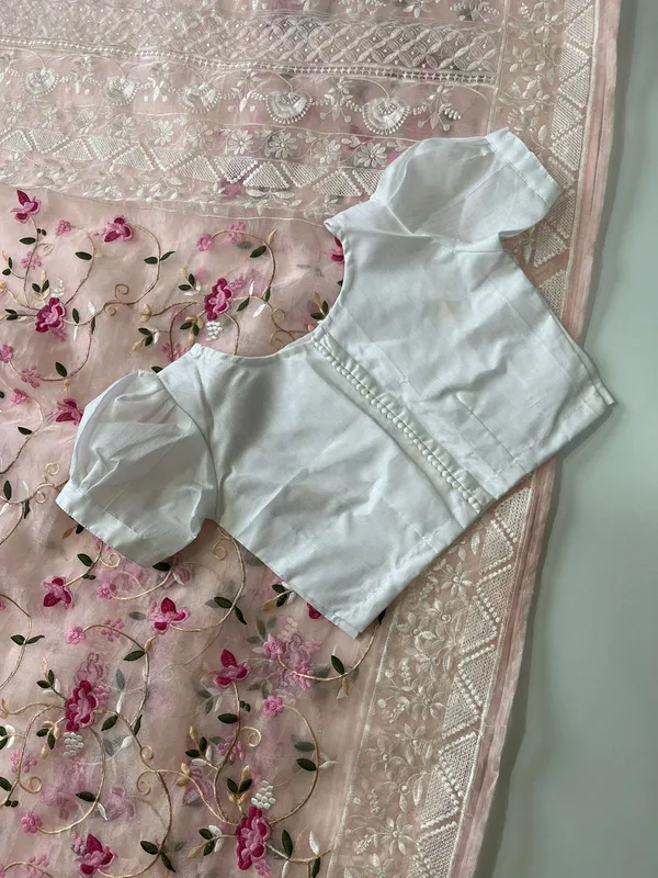 Baby_Pink_Embroidered_Organza_Silk_Saree_With_Blouse_Piece
