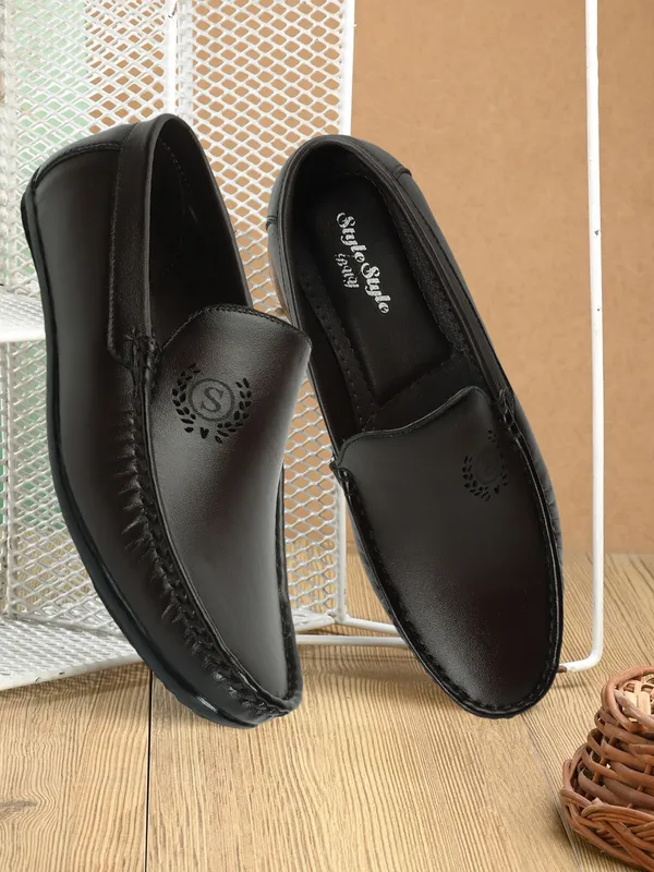 Brown_Synthetic_Leather_Loafers_for_Men