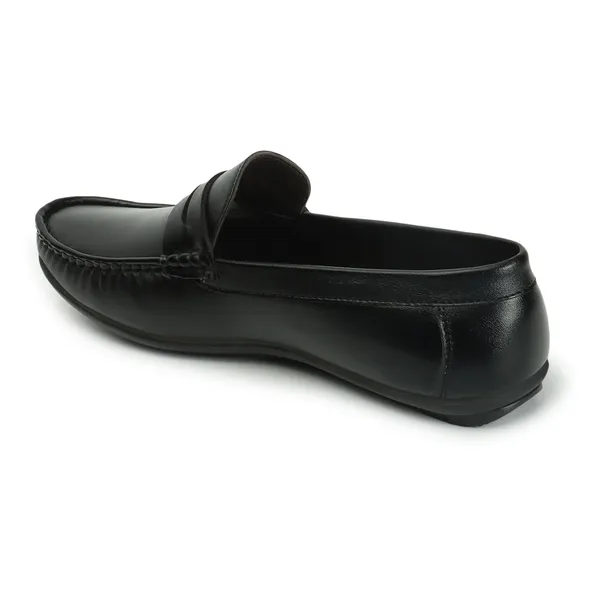 Black_Synthetic_Leather_Loafers_for_Men