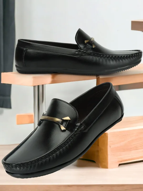 Black_Synthetic_Leather_Loafers_for_Men