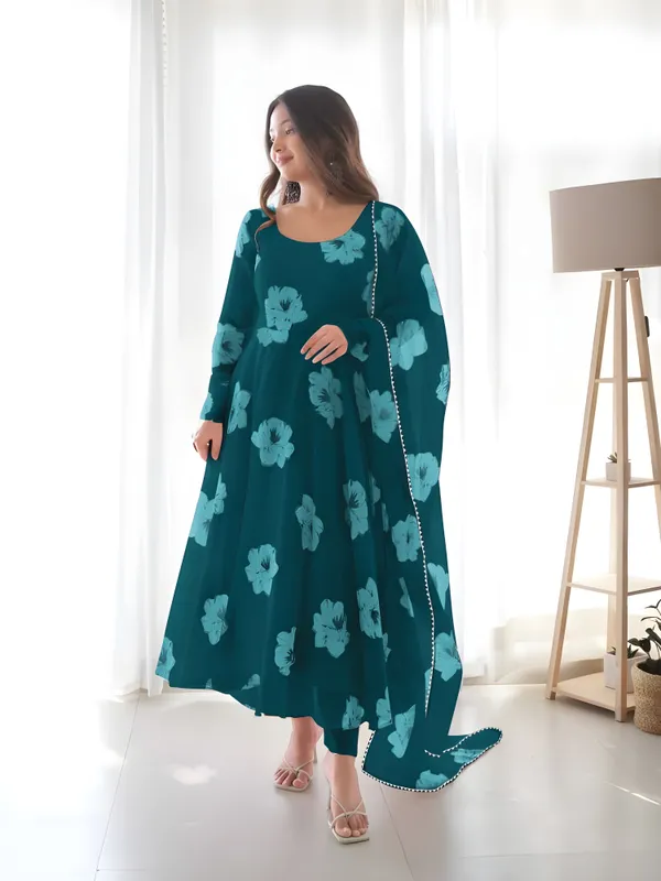 Green_Georgette_Printed_Three-Quarter_Sleeves_Gown_And_Pant_With_Dupatta_Set