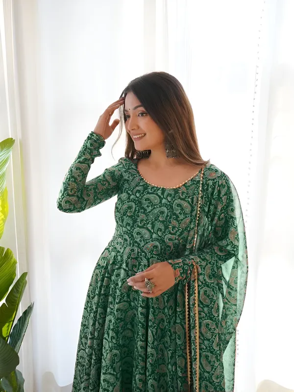 Green_Elegant_Georgette_Printed_Kurti_With_Attached_Dupatta